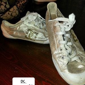 DC women's shoes
